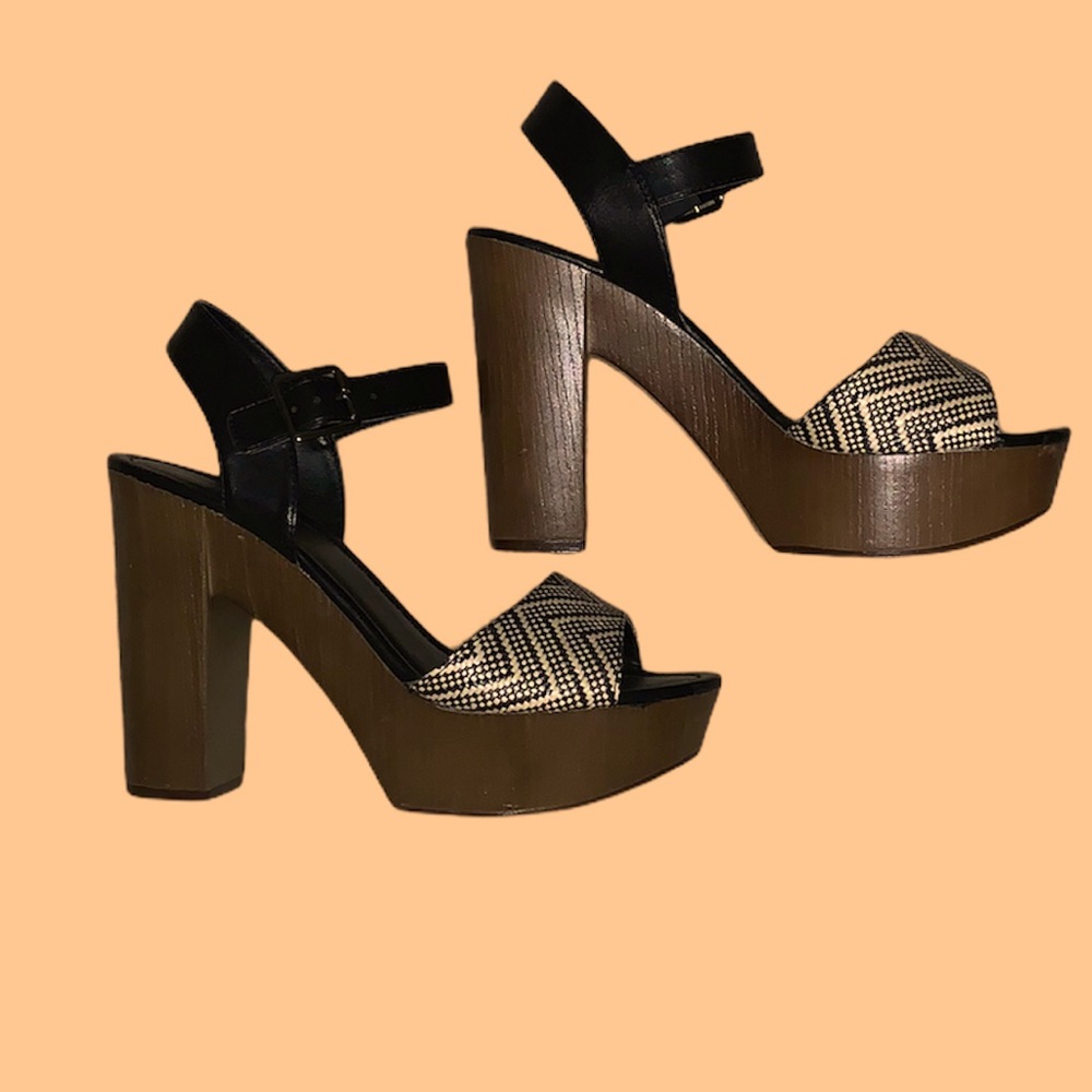 Open wooden block heel